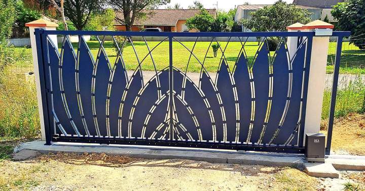 Portail métal Revel