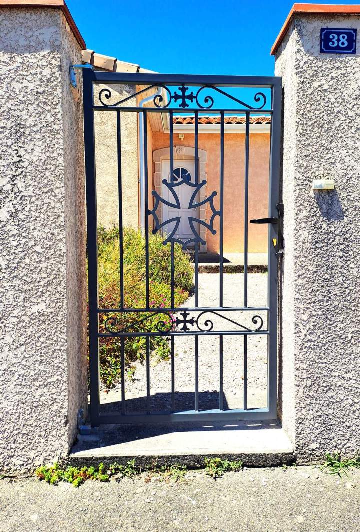 Porte extérieure Revel